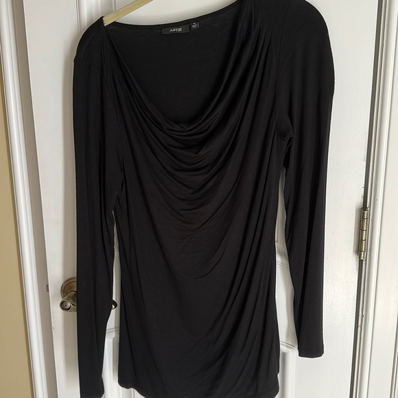 Apt. 9 Tops - Apt 9 dropped neckline rayon blouse Size Medium